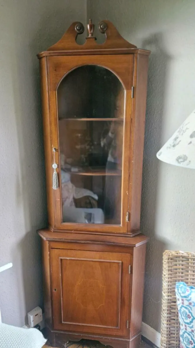 Mahogany Corner unit - Image 1