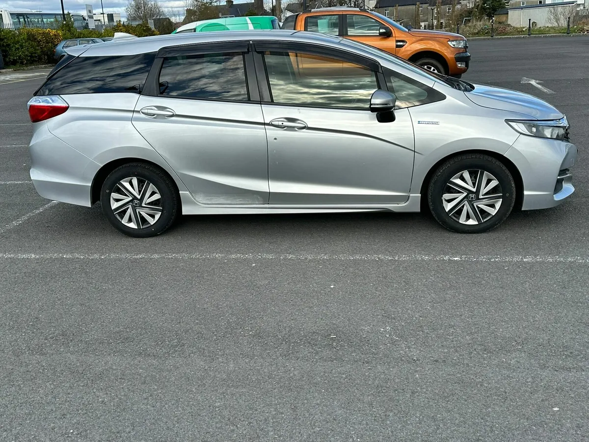 Honda Shuttle 1.5 Petrol Hybrid New NCT - Image 3