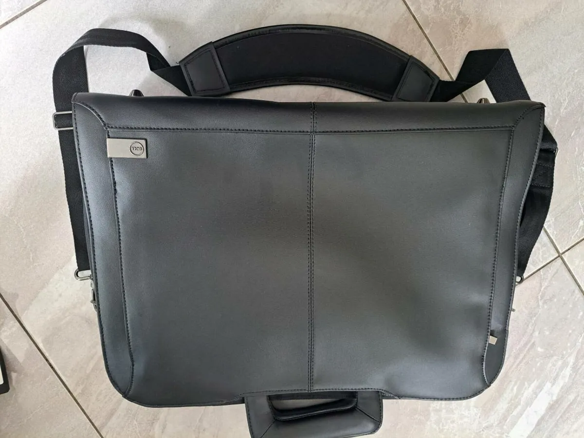Laptop bags - Image 1