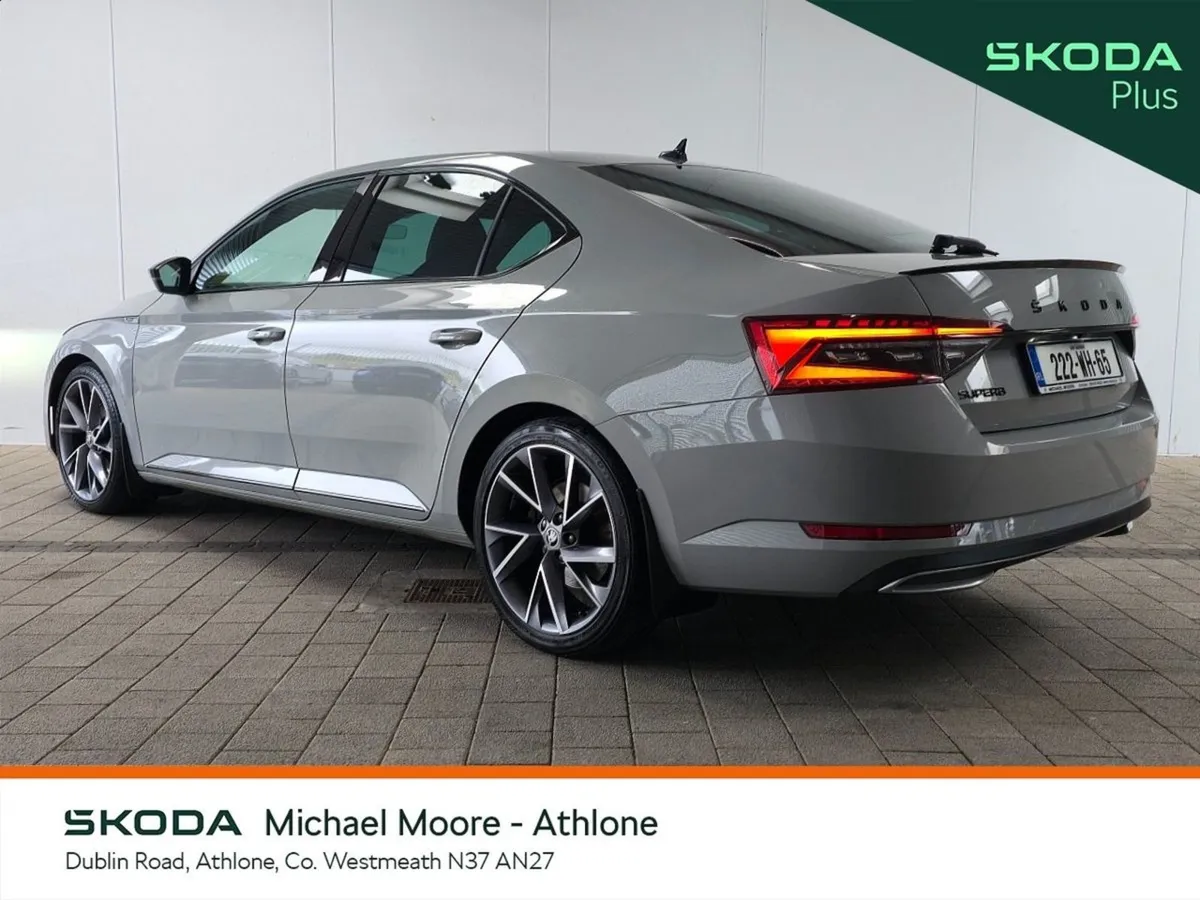 Skoda Superb Superb SPT 2.0tdi 150HP DSG - Image 3