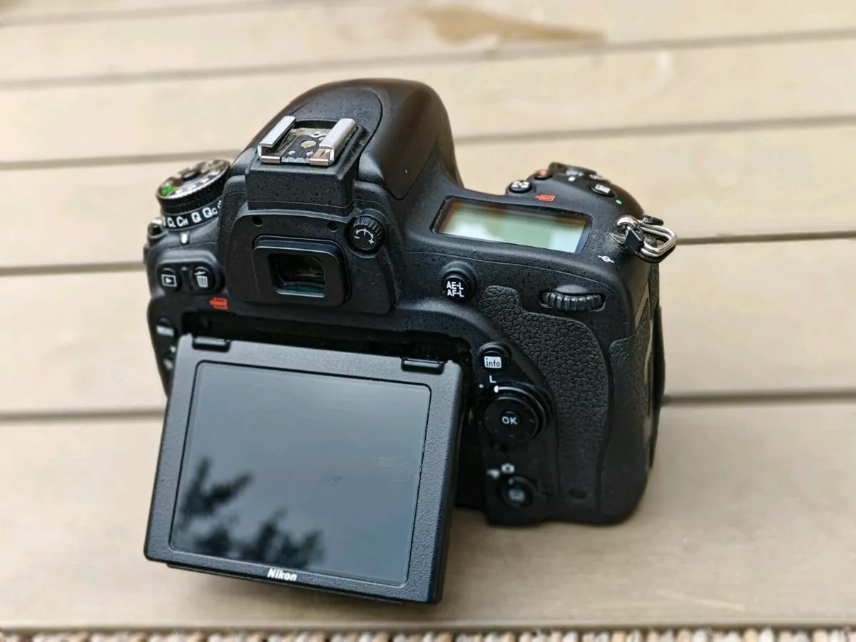 Nikon d750 body only,  shooter issue - Image 3