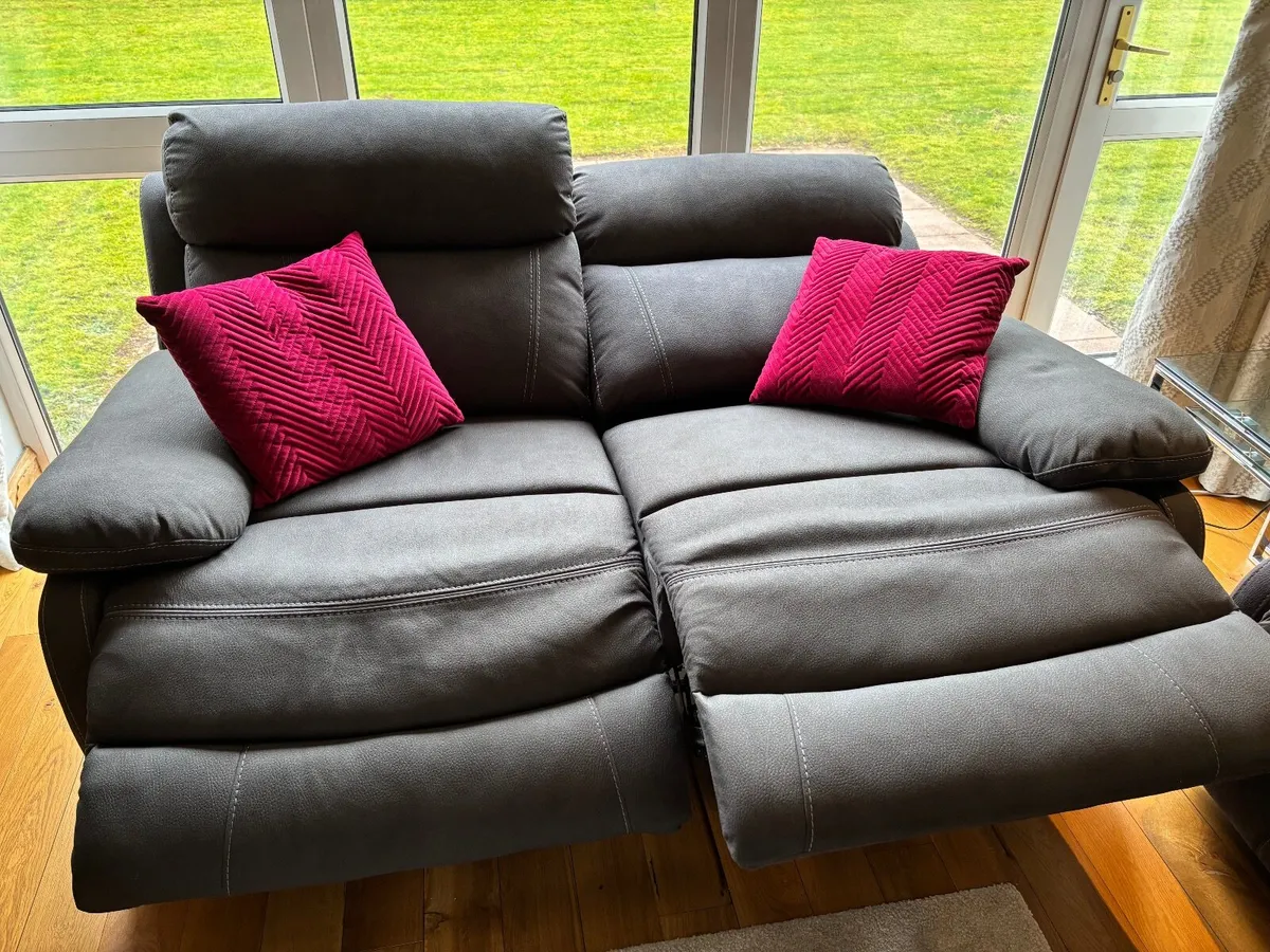 Recliner Sofa - Image 4