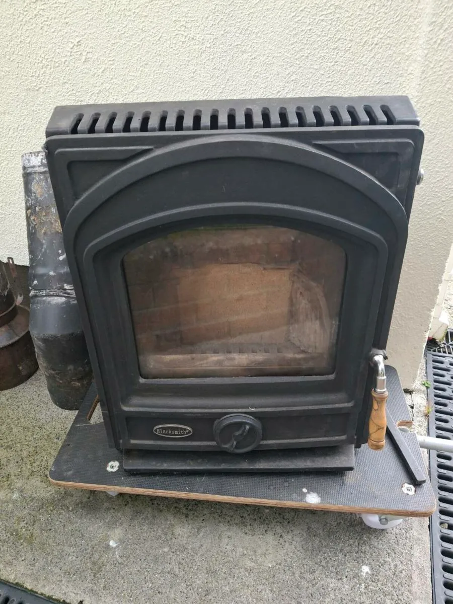 Blacksmith Artisan Solid fuel insert stove - Image 1