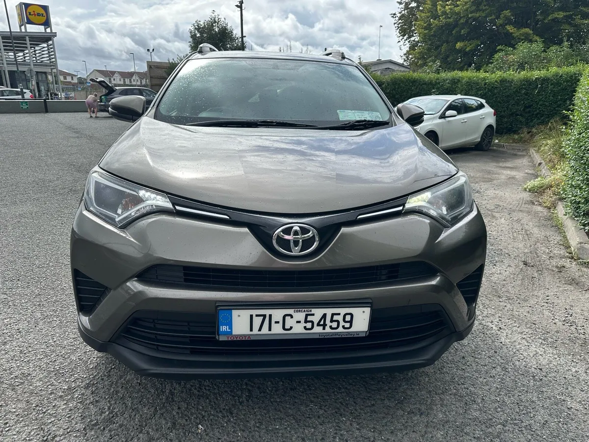 2017 Toyota rav4 dsl low kms tax test - Image 2