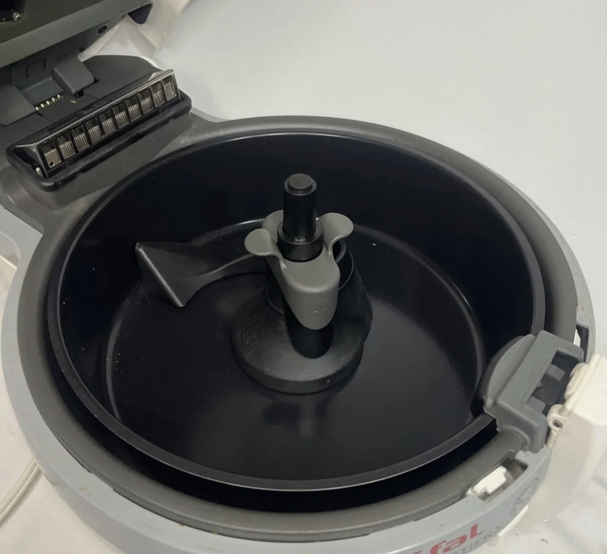 Air Fryer - Image 2