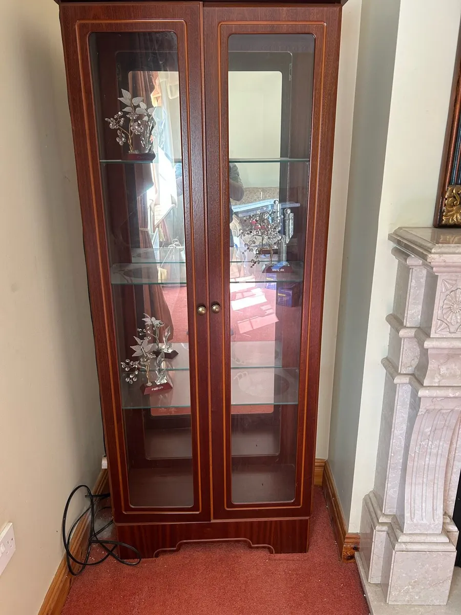 Cabinets - Image 3