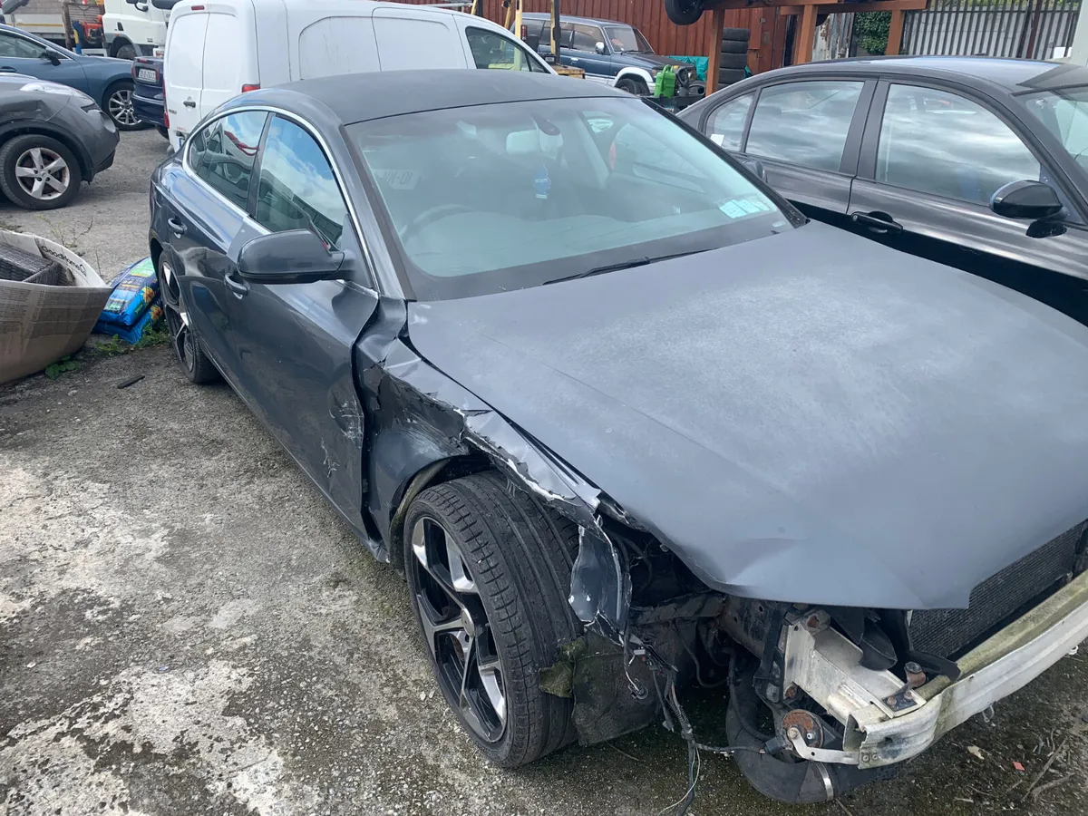 2010 AUDI. A5 DIESEL - Image 3
