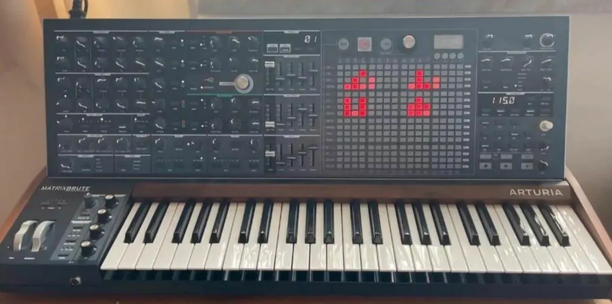 Arturia MatrixBrute Analog Synthesizer Full - Image 1