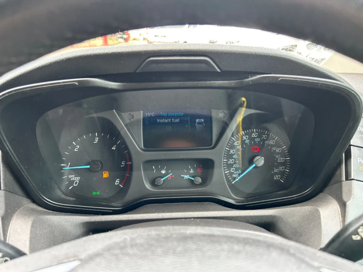 17 seater Ford Transit 2018 - Image 3