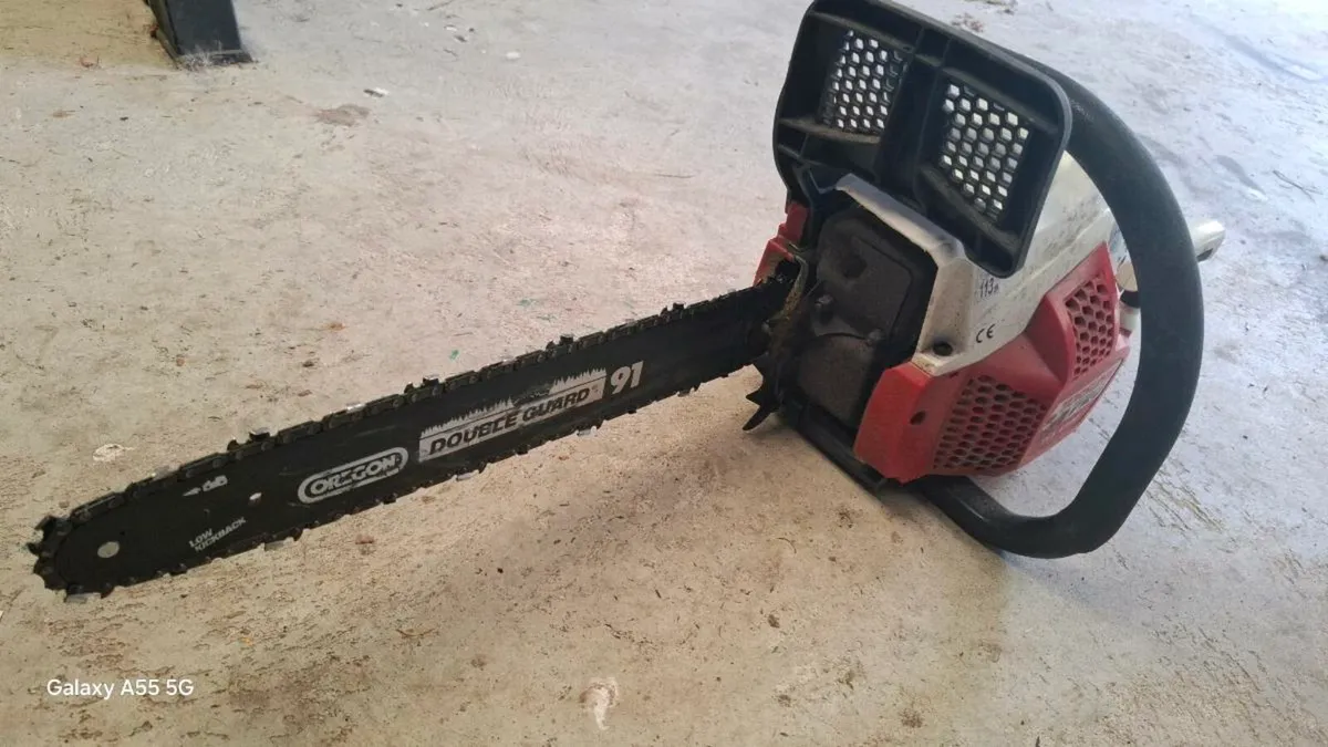 Chainsaw - Image 1
