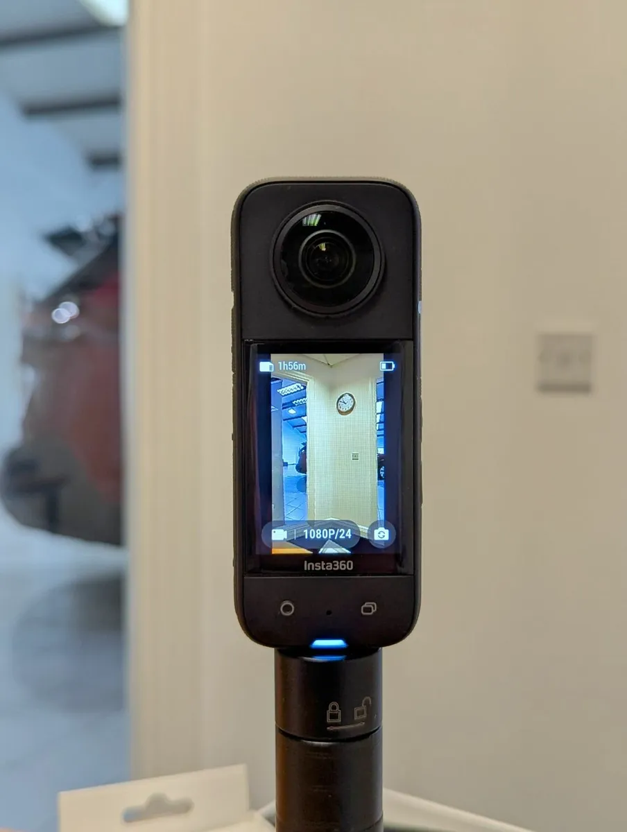 Insta 360 x3 - Image 3