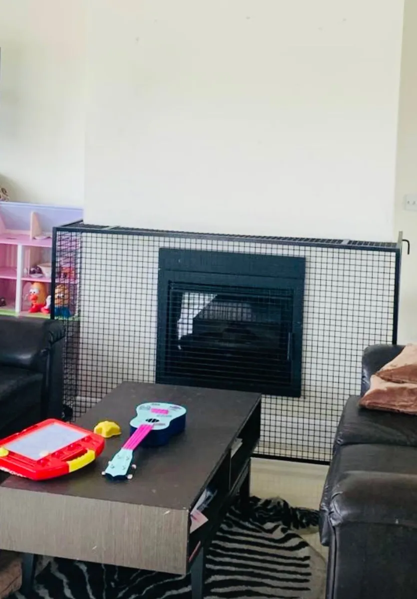 Fire guard - Image 1