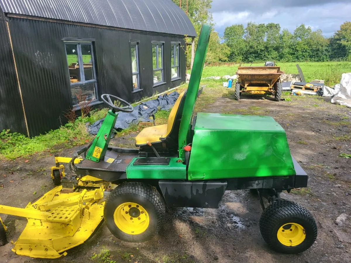 Mountfield Lawnmower John Deere Lawnmower - Image 2
