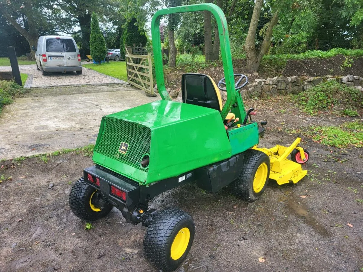 Mountfield Lawnmower John Deere Lawnmower - Image 3