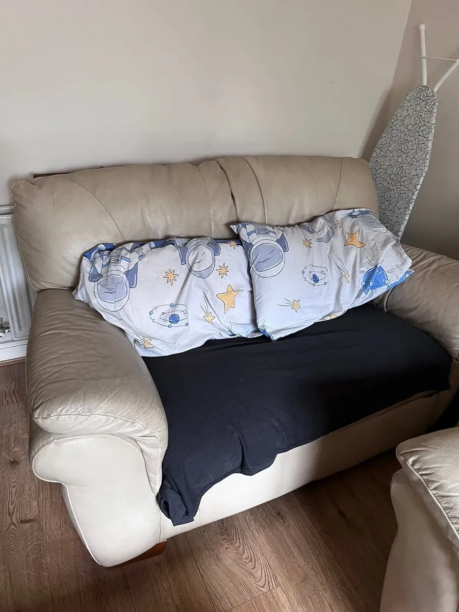 5 Seater Sofa - Image 2
