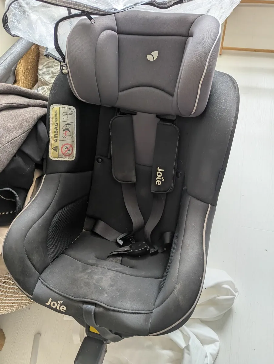 Iso fix joie car seat - Image 4