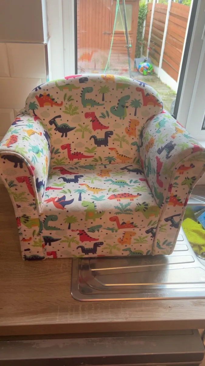 Armchairs - Image 1
