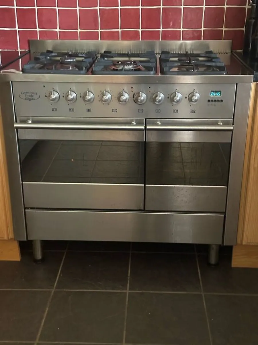 Large Stainless Steel Gourmets Pride Range Cooker  5hob Double Oven