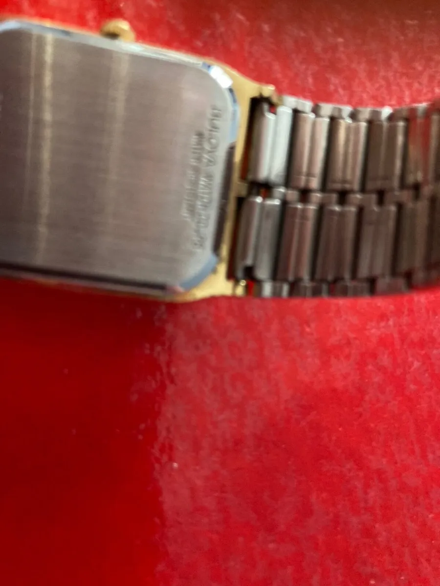 Vintage belova 1986 watch - Image 1