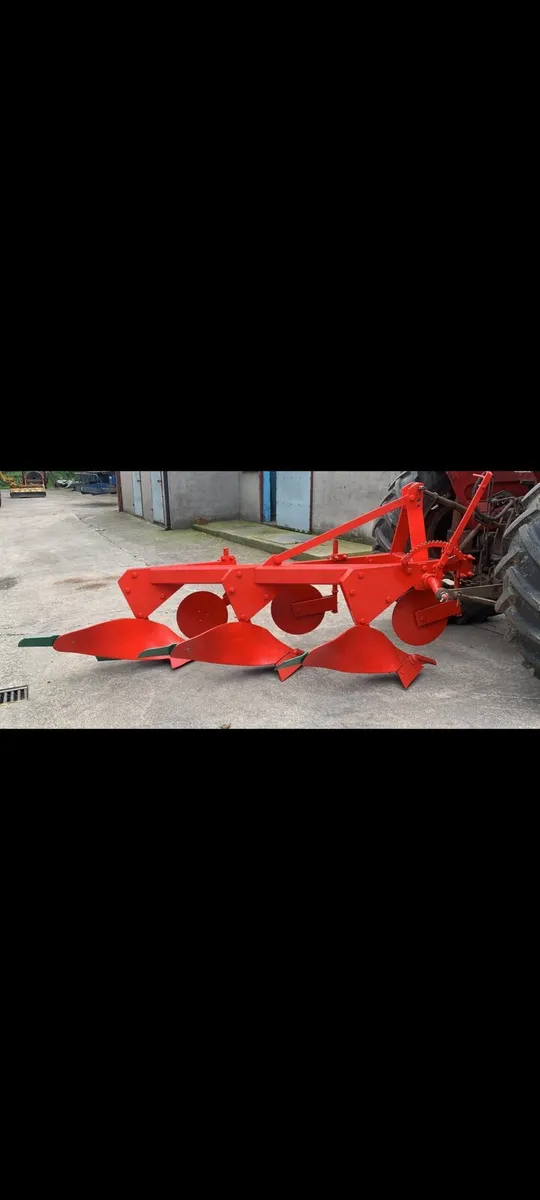 Plough 4 Furrow - Image 1