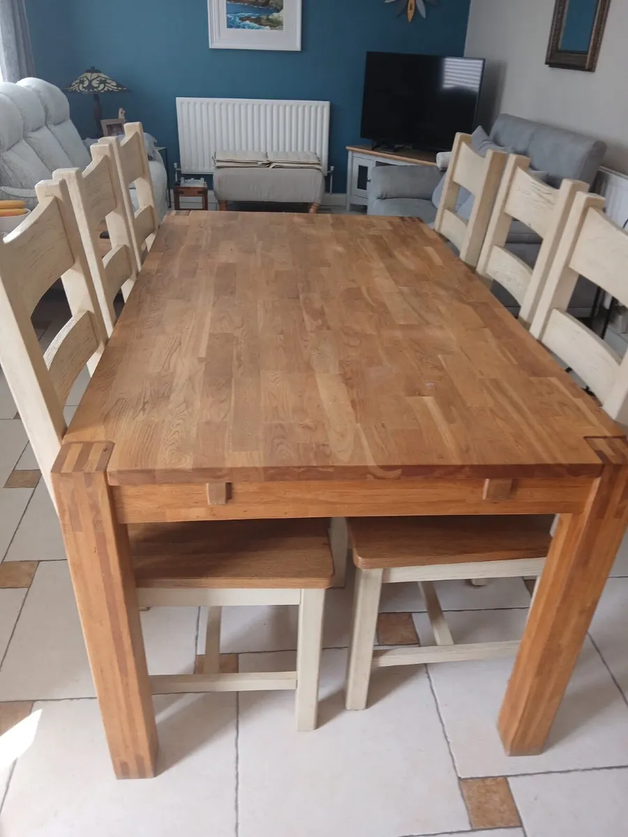 Kitchen table & chairs - Image 2