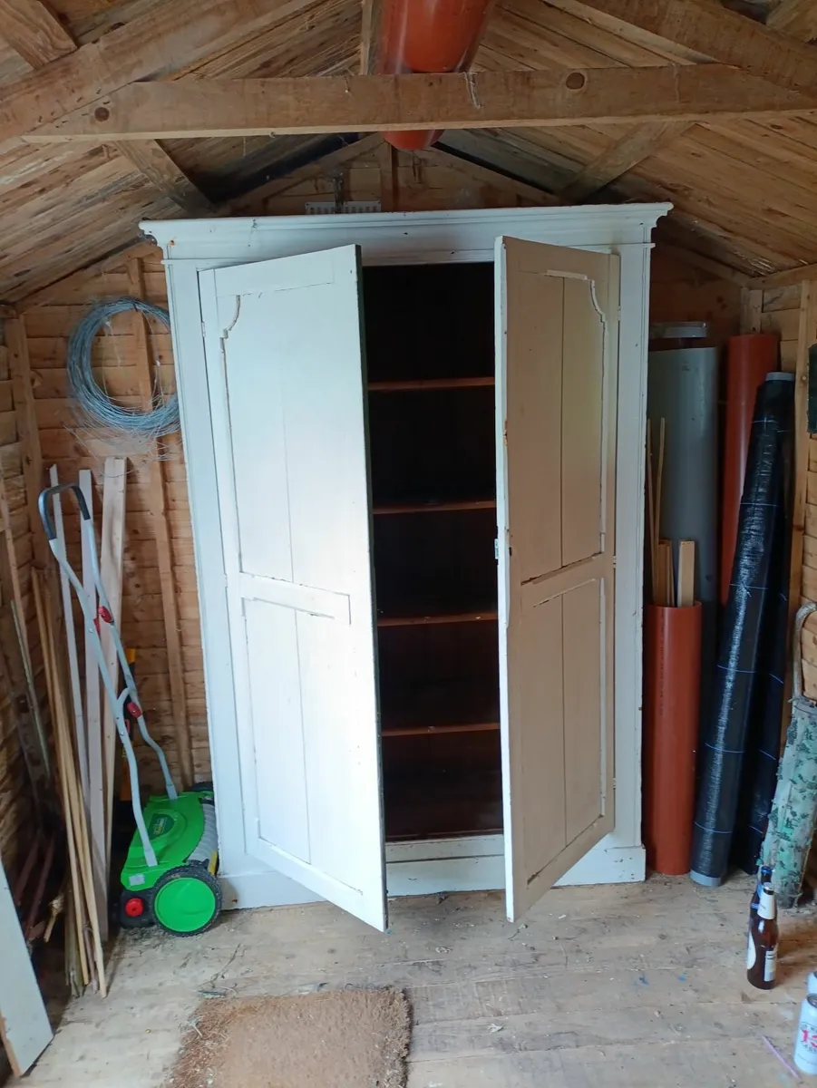 Large cupboard 195 x 130 x46 cm, hardwood, perfect - Image 3