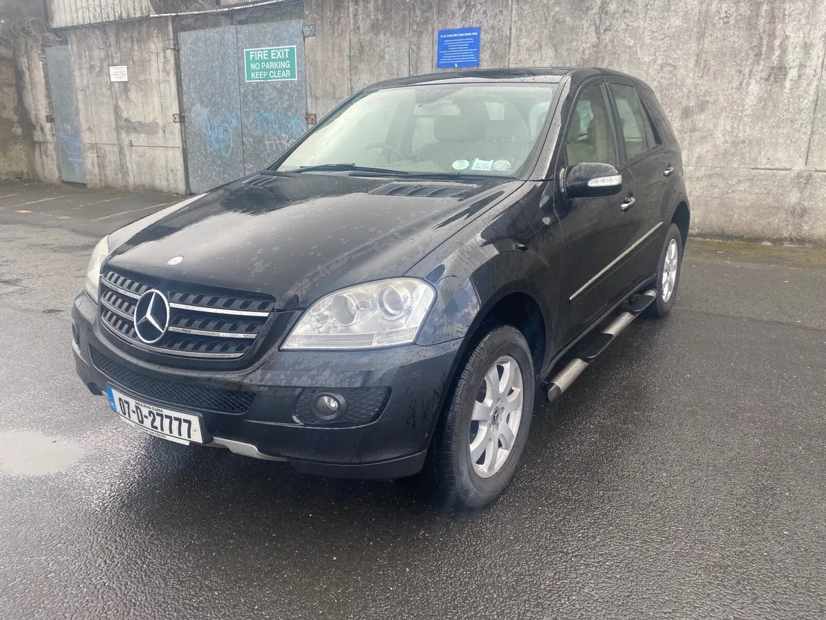 Mercedes-Benz M-Class 2007 - Image 1