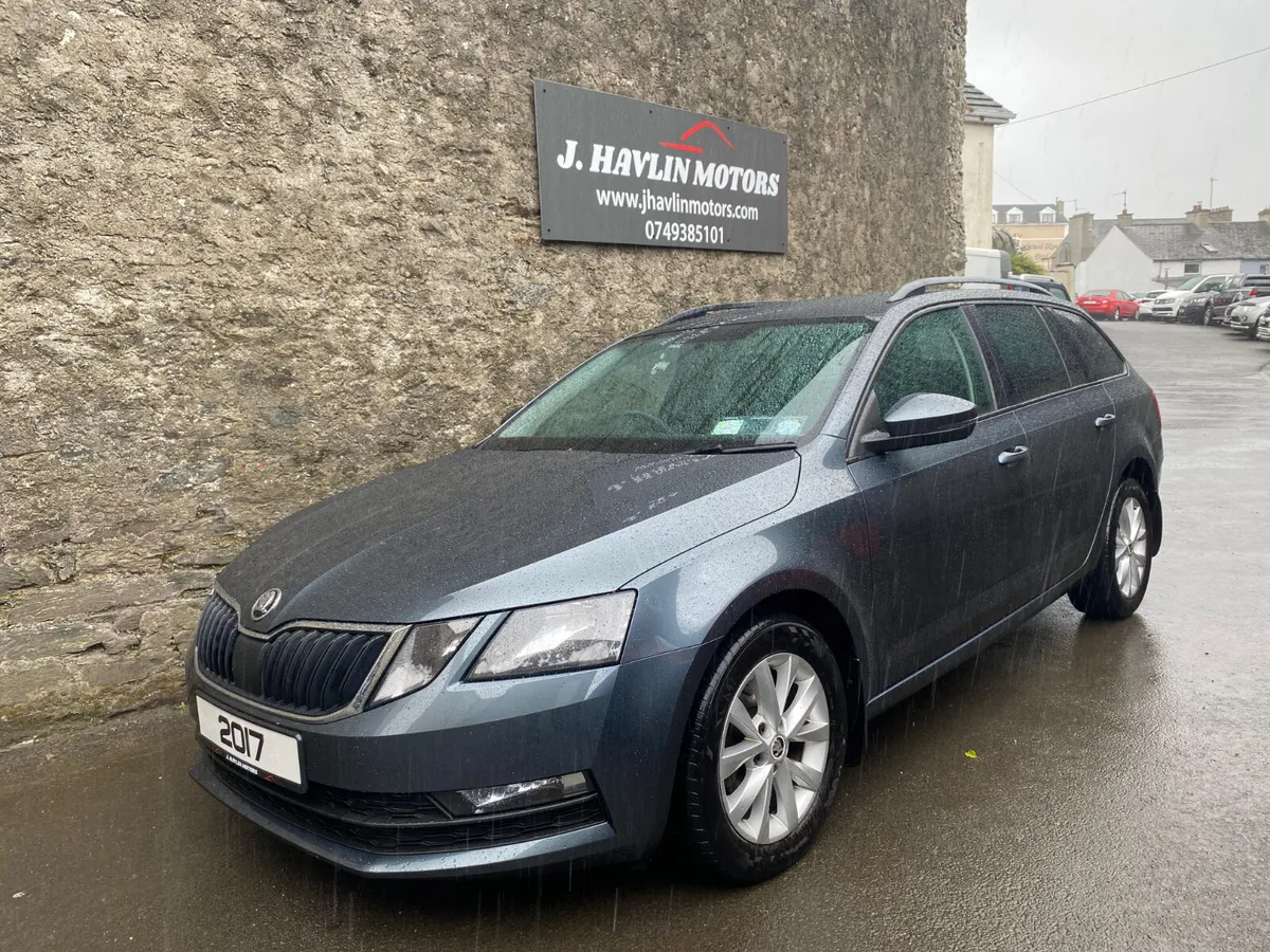April 2017 Skoda Octavia 'Deposit taken' - Image 4