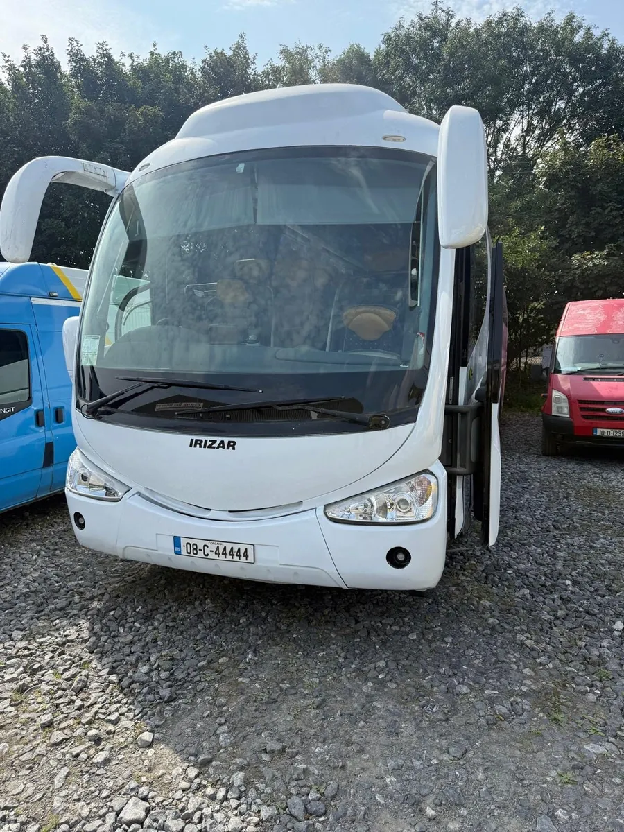 Coach Scania 08 - Image 1