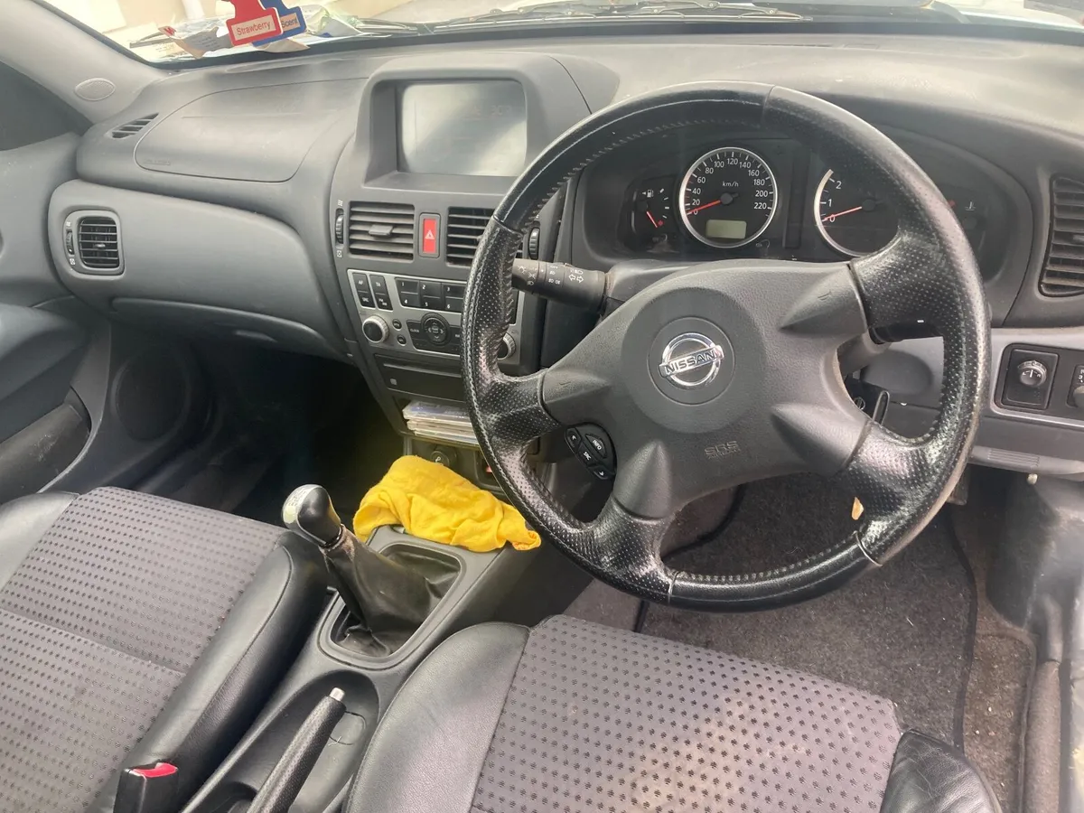 Nissan Almera 2005 - Image 4