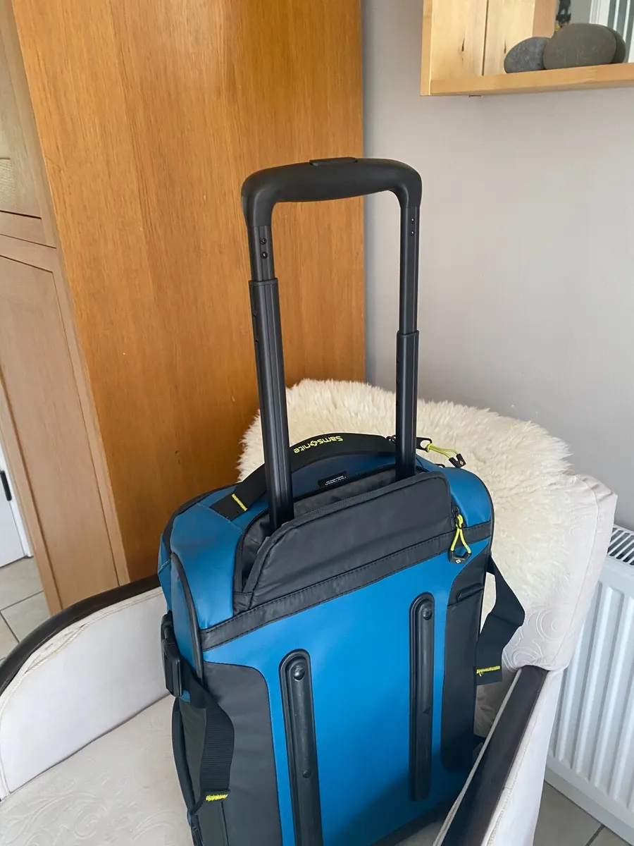 Samsonite cabin case  (used once) - Image 4