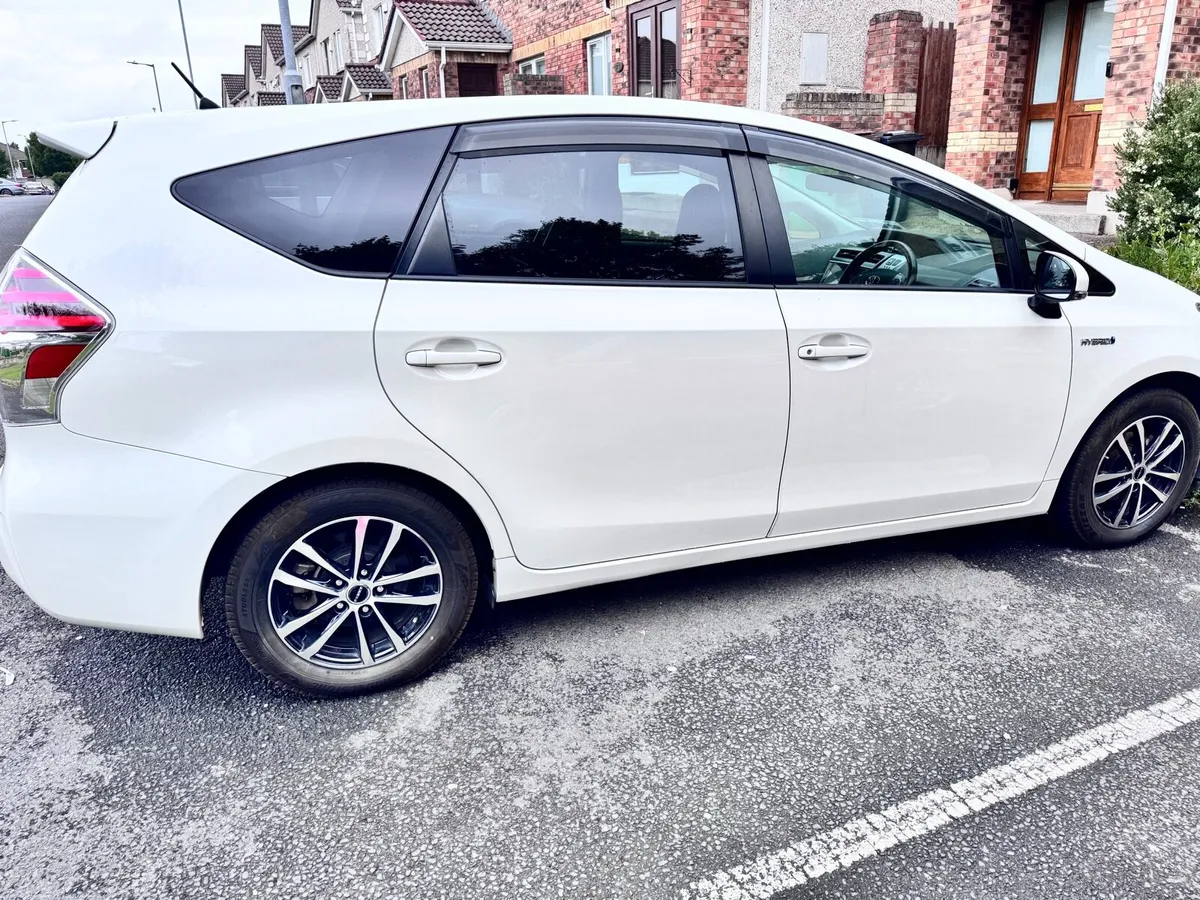 Toyota Prius Plus 7 seater - Image 3