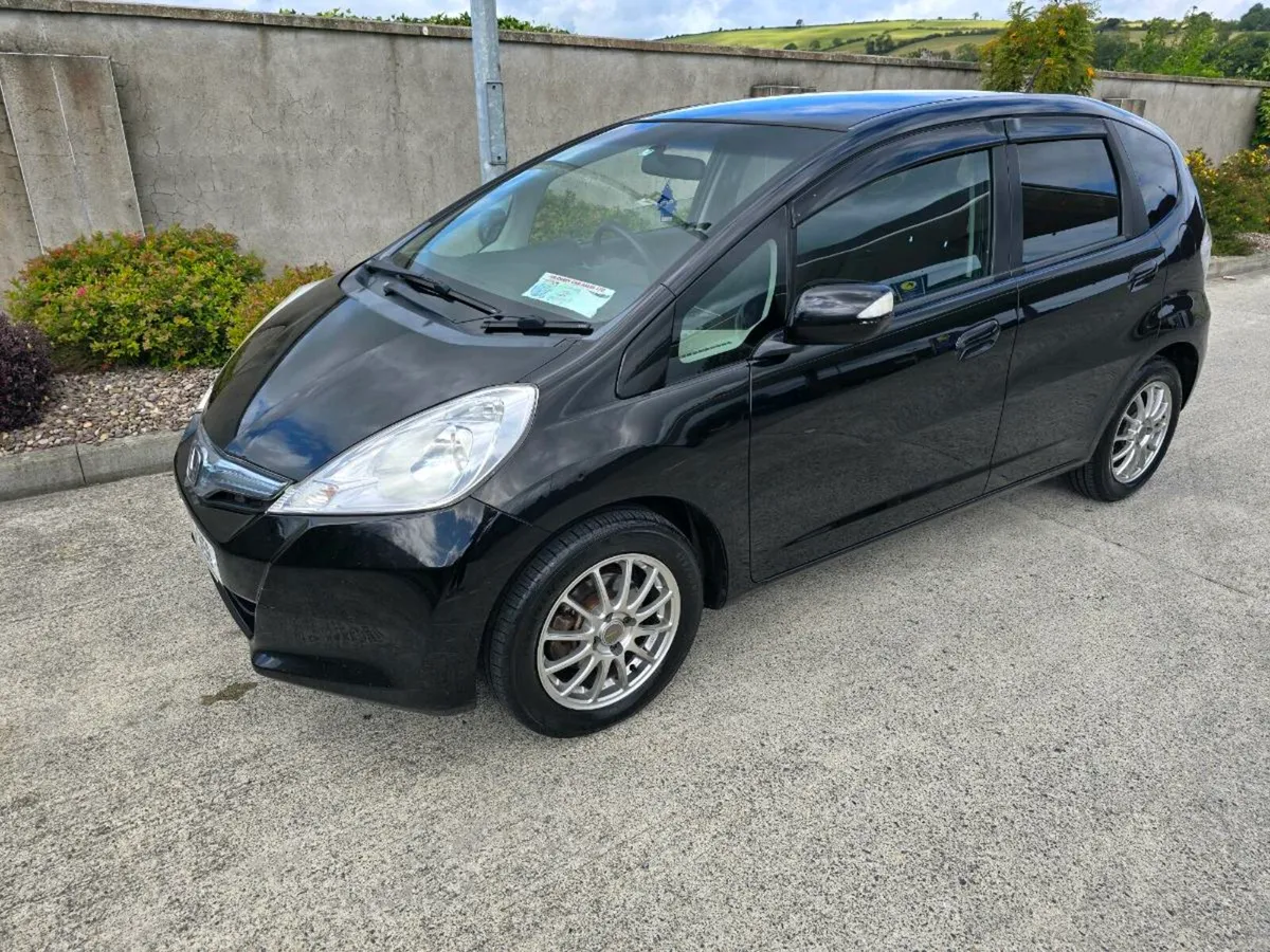 Honda Fit Automatic Hybrid 1.3 Long Nct & Tax - Image 2