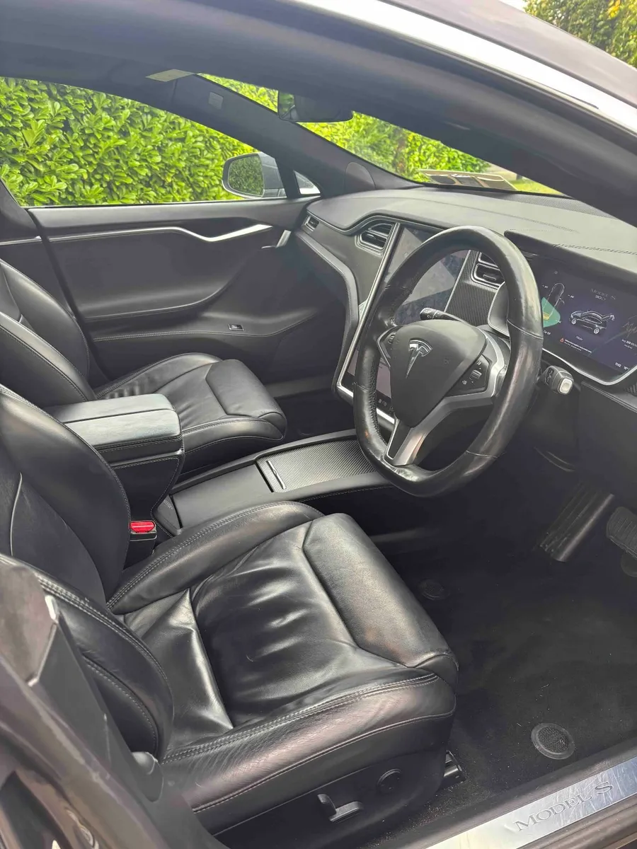 Tesla Model S 2018 - Image 3