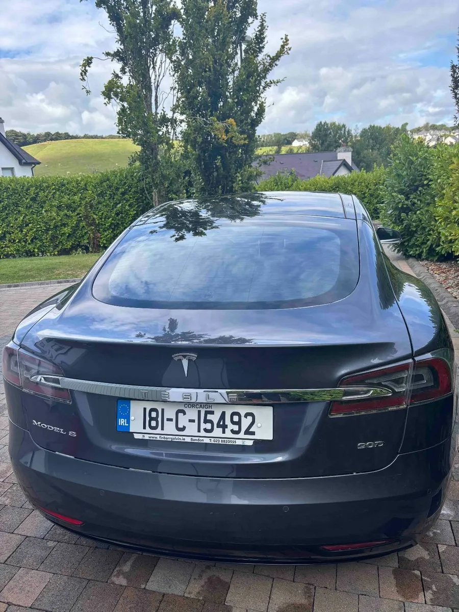 Tesla Model S 2018 - Image 4