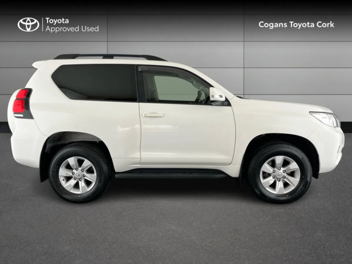 Toyota Land Cruiser LC SWB GX COMM - Image 3