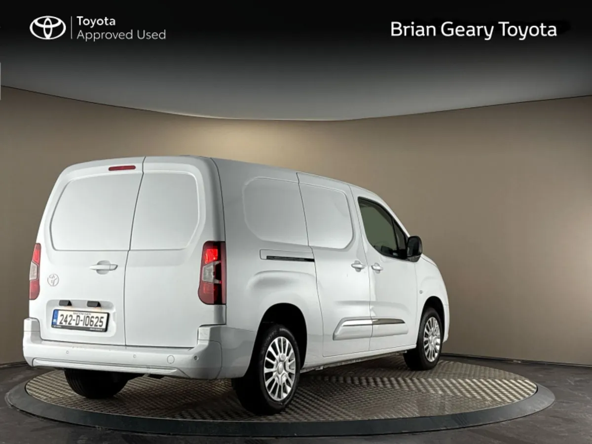 Toyota Proace City 1.5 GX LWB 100HP - Image 2