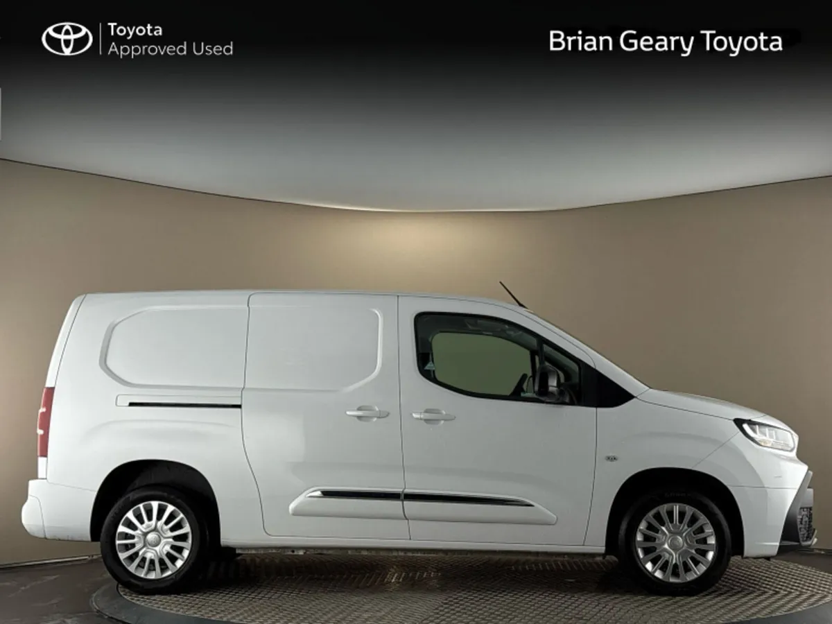 Toyota Proace City 1.5 GX LWB 100HP - Image 3