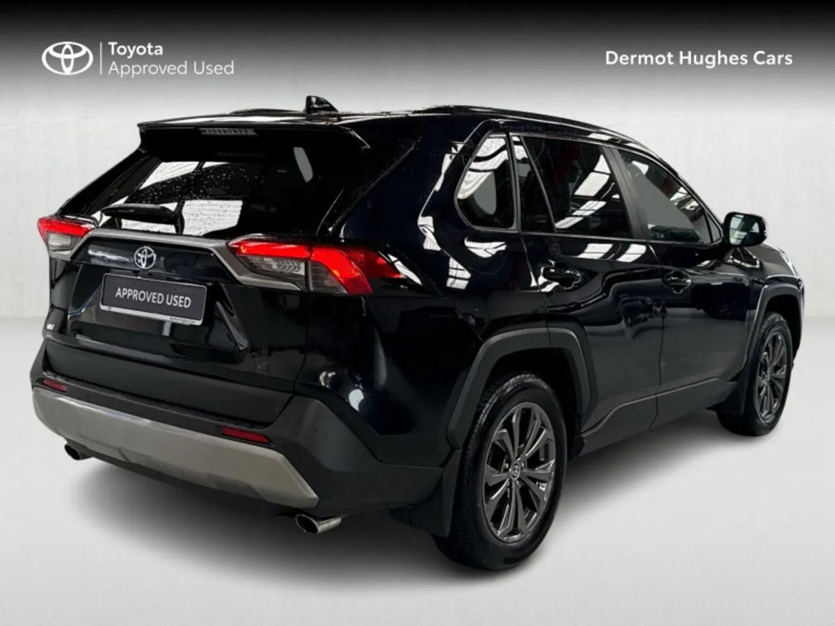 Toyota RAV4 RAV4 HYBRID SOL 4DR AUTO - Image 2