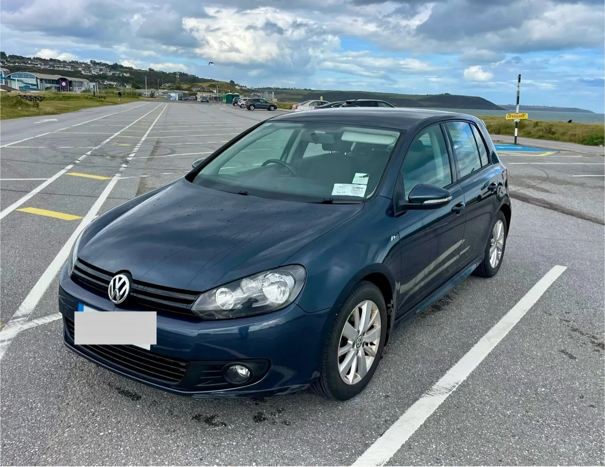 VW Golf 1.2 TSI DSG automatic. Low mileage - Image 1
