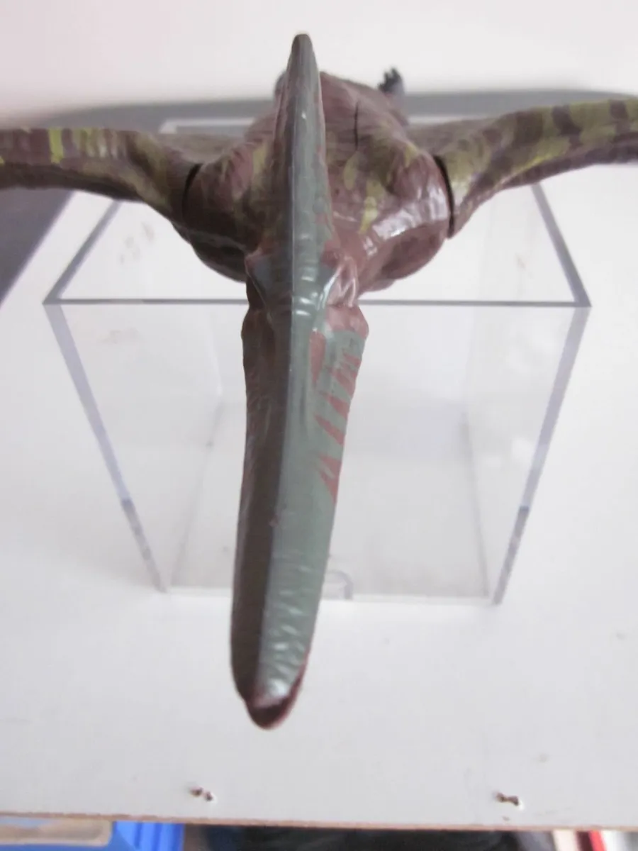 Jurassic World  Pteranod Sound / Chomping Action - Image 2