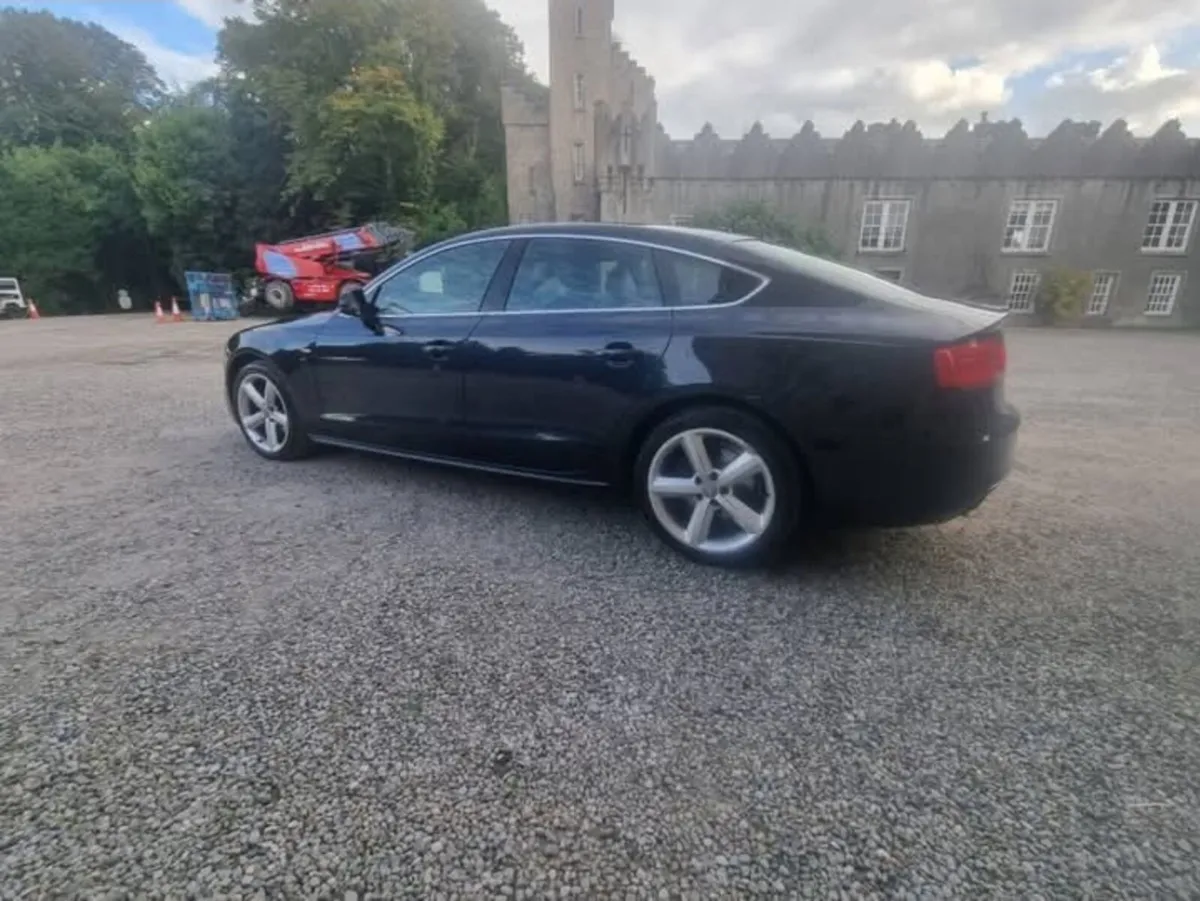 Car - Image 3