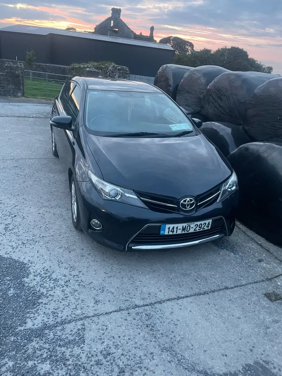 Toyota Auris 2014 - Image 4