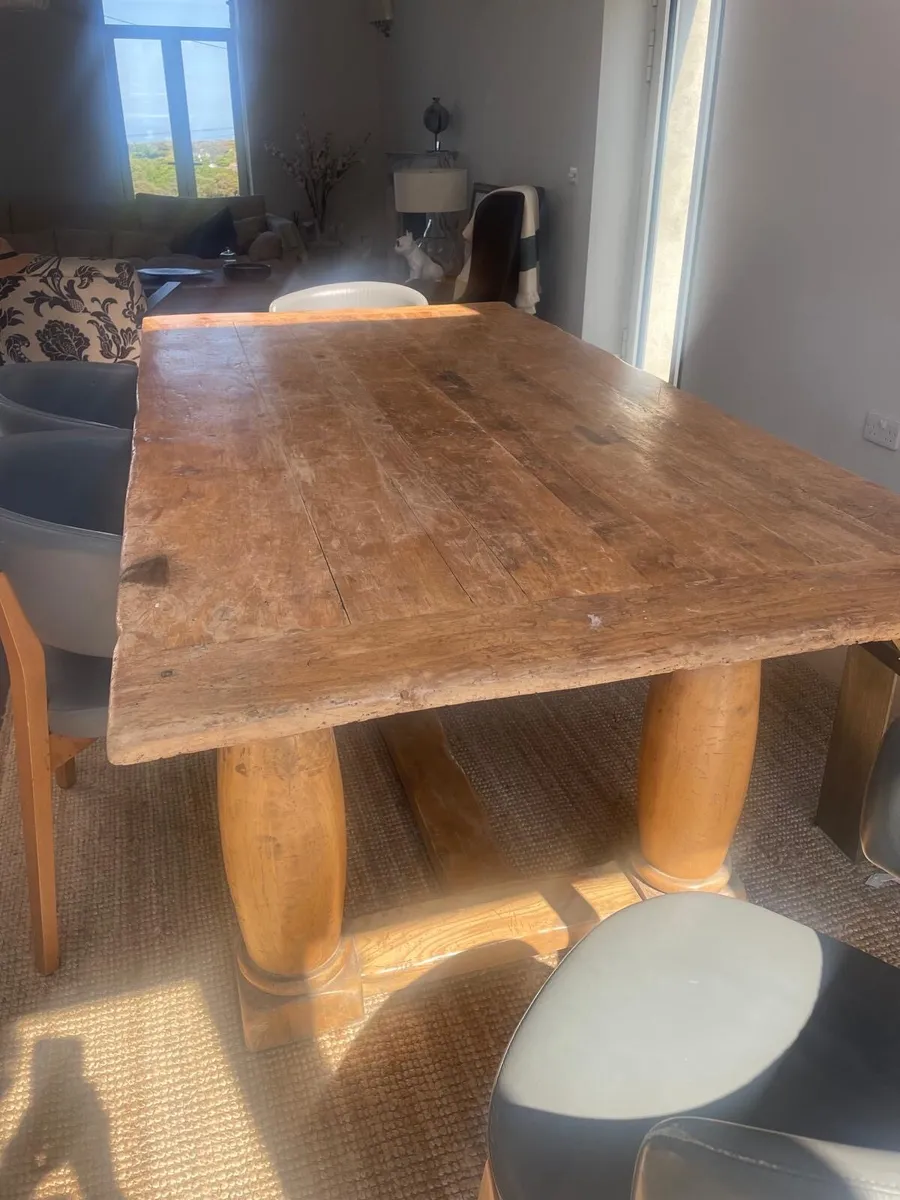 Designer Ralph Lauren dining table - Image 3