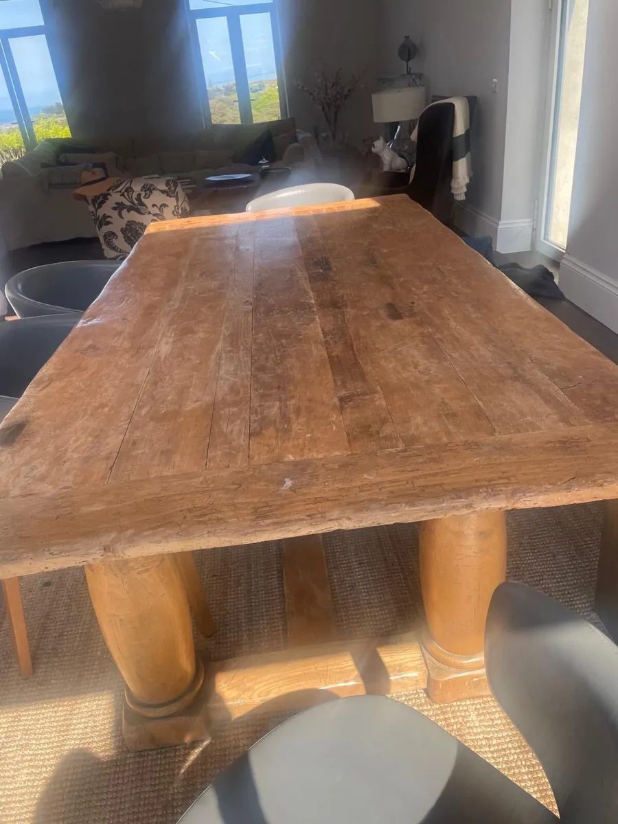 Designer Ralph Lauren dining table - Image 4