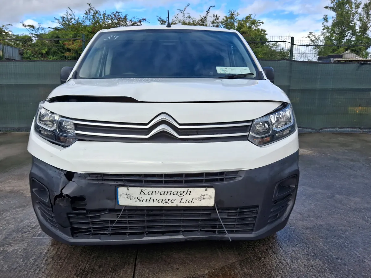 201 Citroën Berlingo  3 seater - Image 4