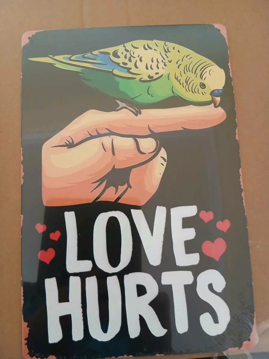 VINTAGE TIN SIGNS - Image 2