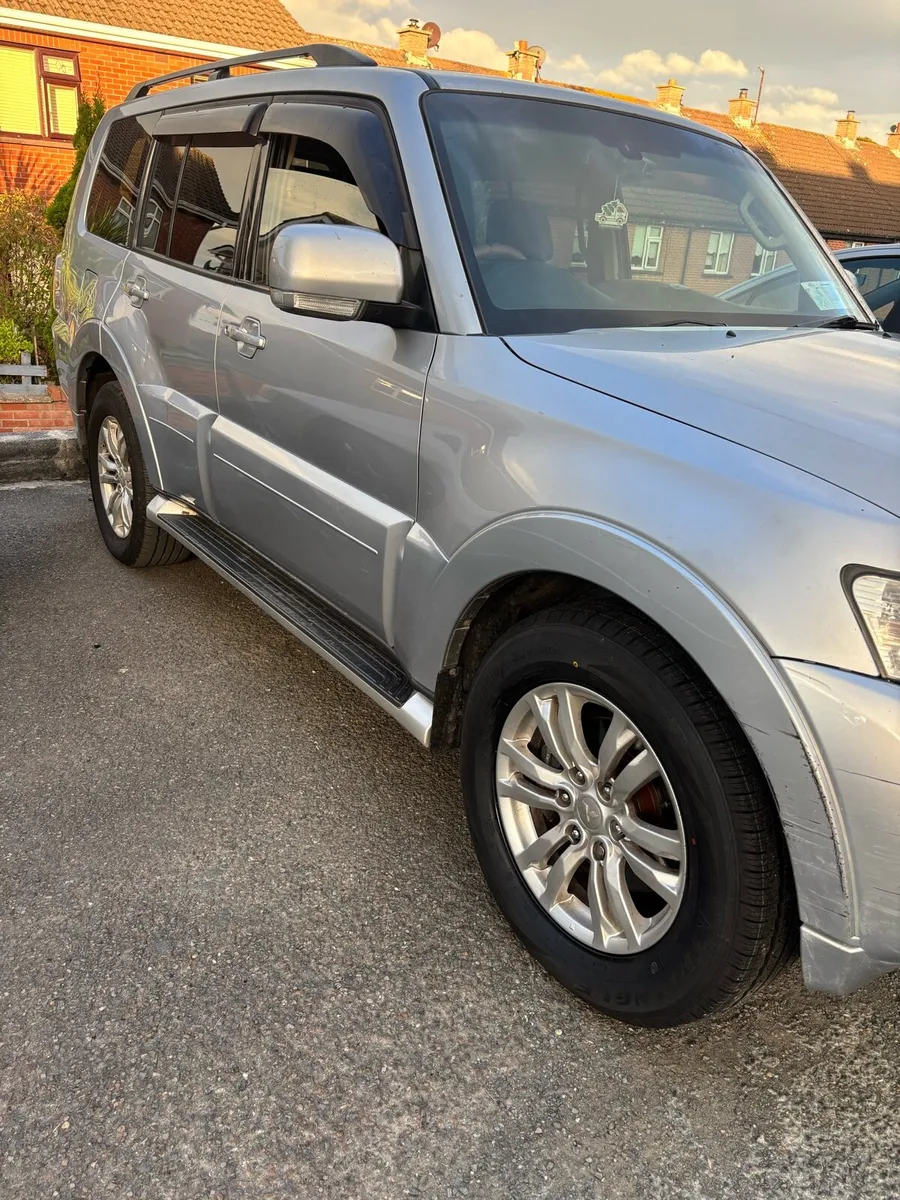 2015 Pajero - Image 2