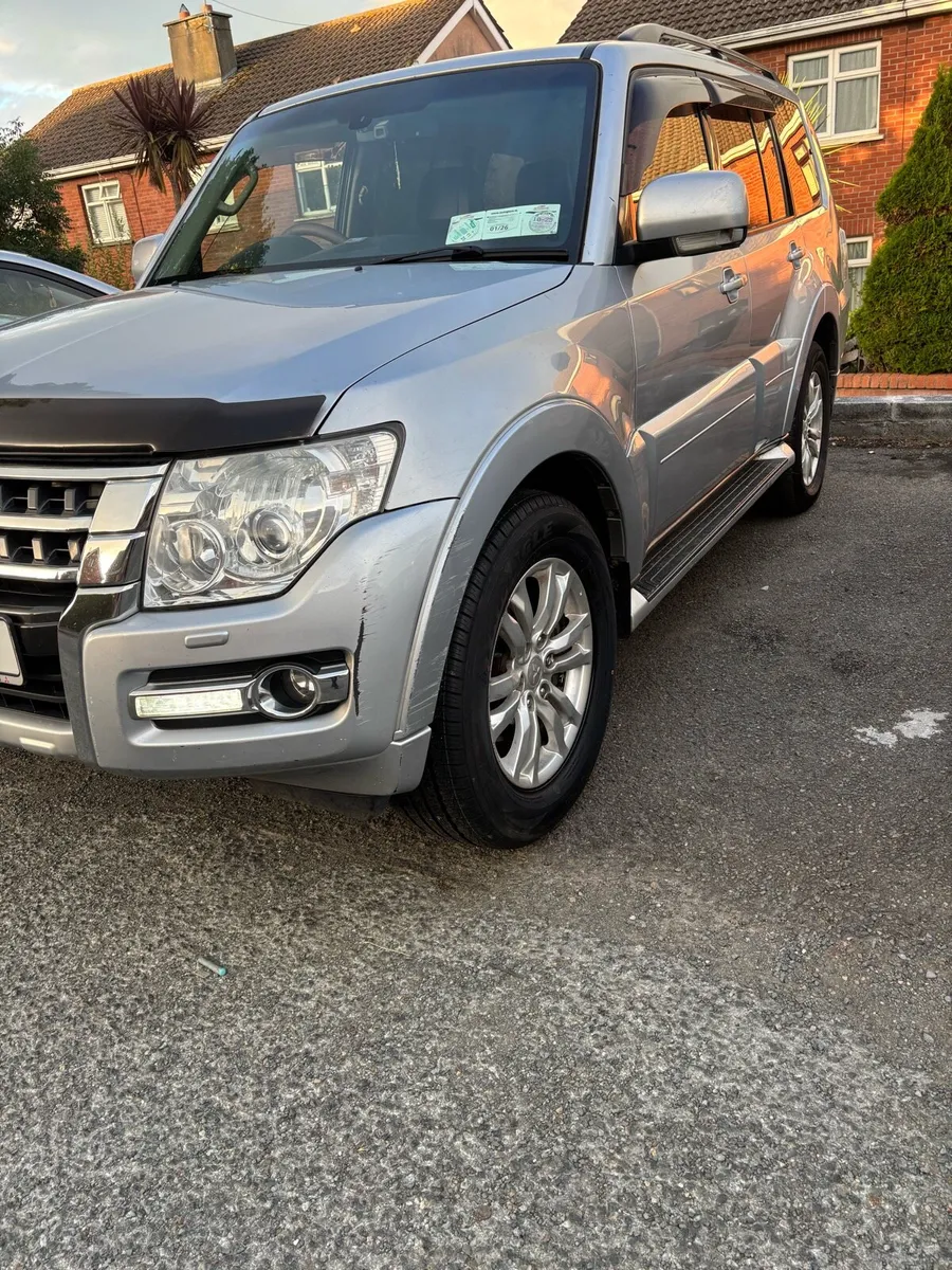2015 Pajero - Image 3