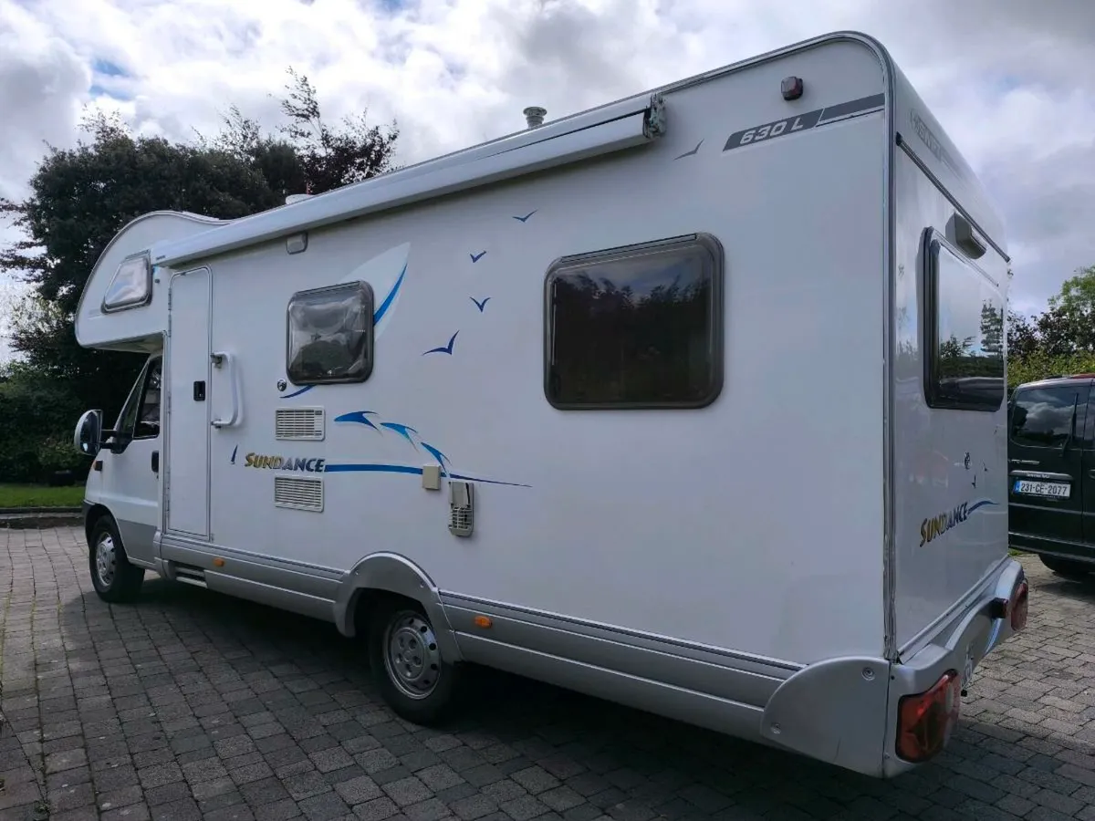 6 Berth motorhome - Image 3